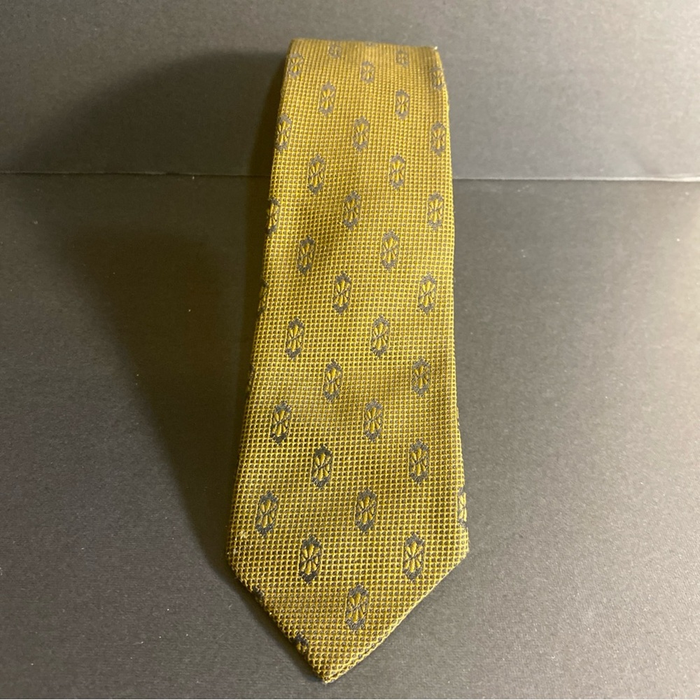 Vintage Superba Mad Men 100% Dacron Polyester Olive Tie 1950’s‎ Geometric